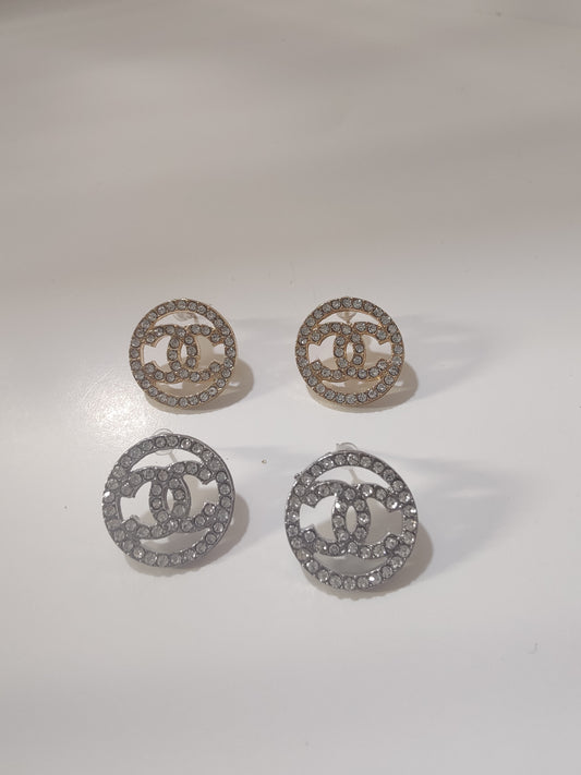 Women's earrings