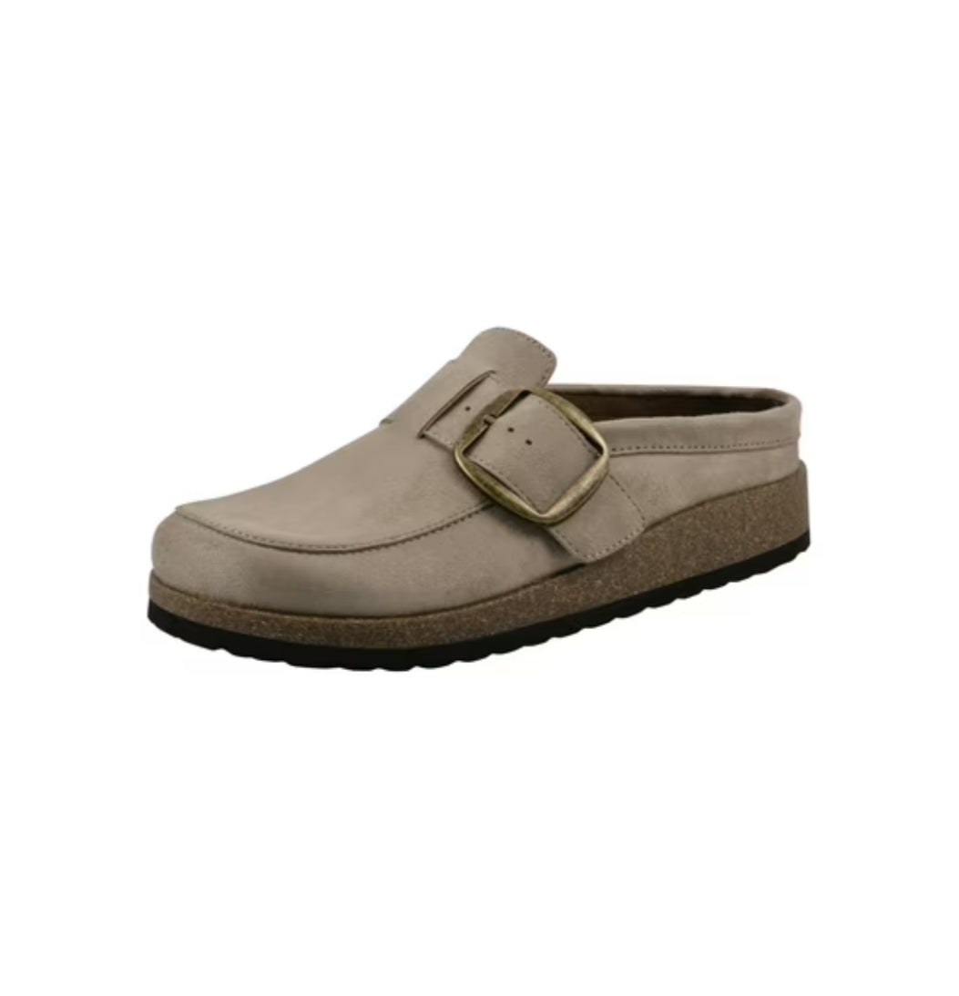 Mountain Sole Women's Comfort Buckle Clog/ Sizes 8-9