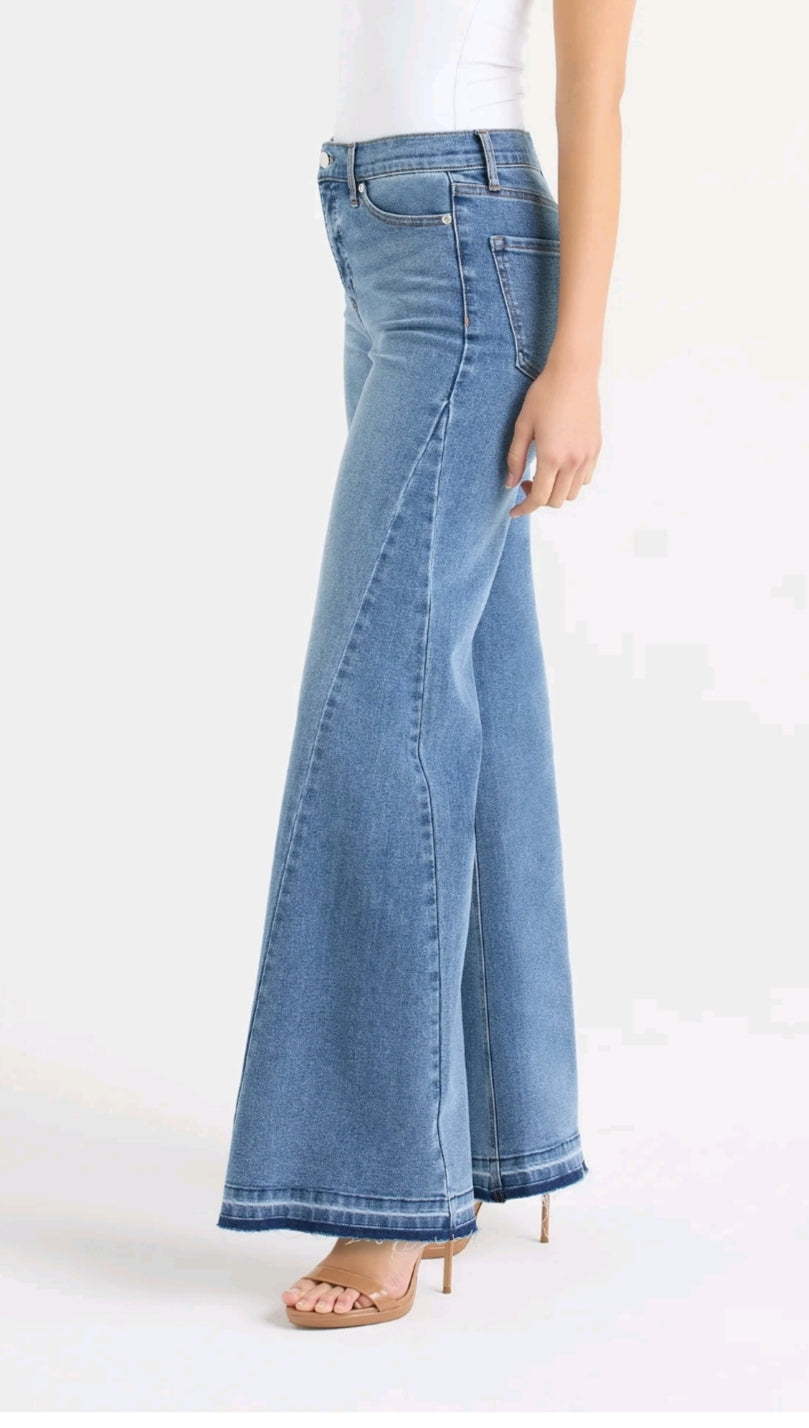 Sofia Wide Leg Jeans Size : 14 w